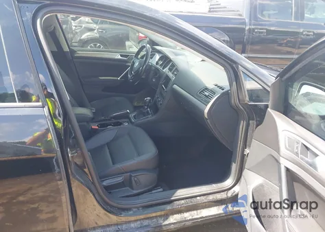 2015 Volkswagen Golf Tdi S 4-Door z USA, uszkodzony, nr VIN 3VW2A7AU5FM060634